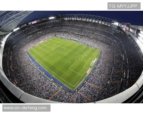 绿茵巨星齐贺新年闪耀球场共迎辉煌时刻